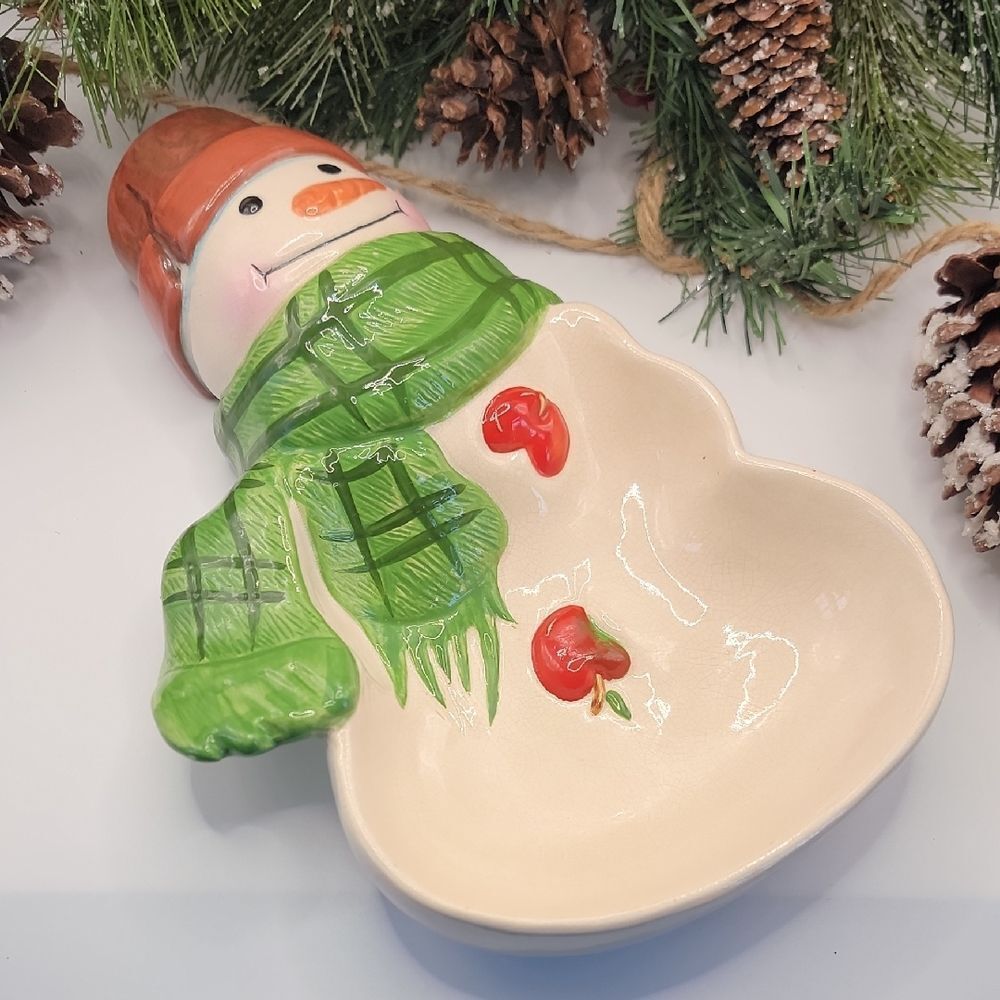 Vintage Hallmark Snowman Shaped Ceramic Dish With Apple Buttons 10" Tall